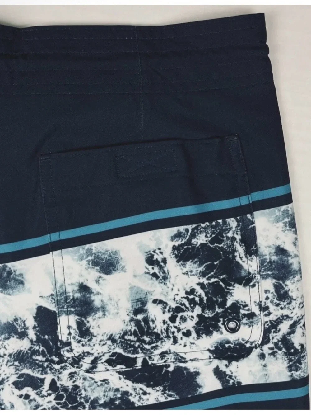 Old Navy Board Shorts Men’s Size 30 Blue White Beach Surf Swim Trunks UPF NWT